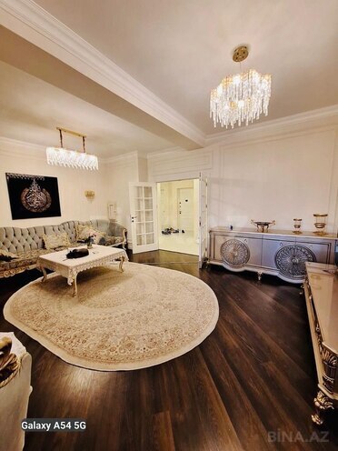 Продаётся 3-комн. новостройка 120 м², м. Ахмедлы, photo 1 from 14