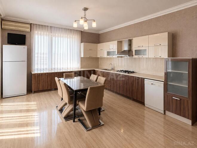 Satılır 8 otaqlı həyət evi/bağ evi 450 m², Xətai r., photo 14 from 20