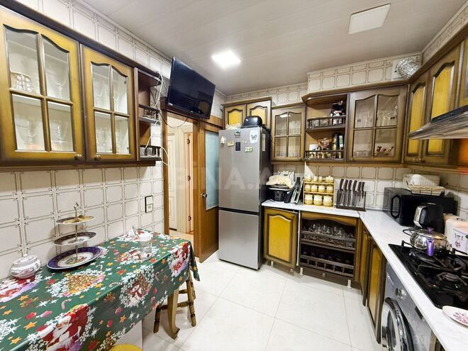 Продаётся 3-комн. вторичка 70 м², м. Гянджлик, photo 10 from 15