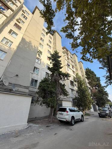 Satılır 2 otaqlı köhnə tikili 65 m², Xalqlar Dostluğu m., photo 19 from 20
