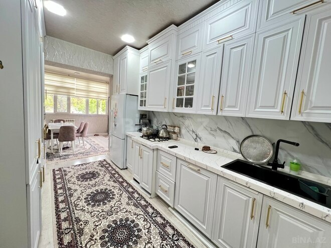 Satılır 4 otaqlı həyət evi/bağ evi 200 m², Novxanı q., photo 8 from 19