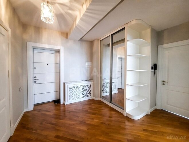 Продается 3-комн. новостройка 95 м², м. Иншаатчылар, photo 10 from 17