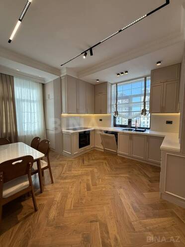 Продается 4-комн. новостройка 165 м², м. Элмляр Академиясы, photo 7 from 17