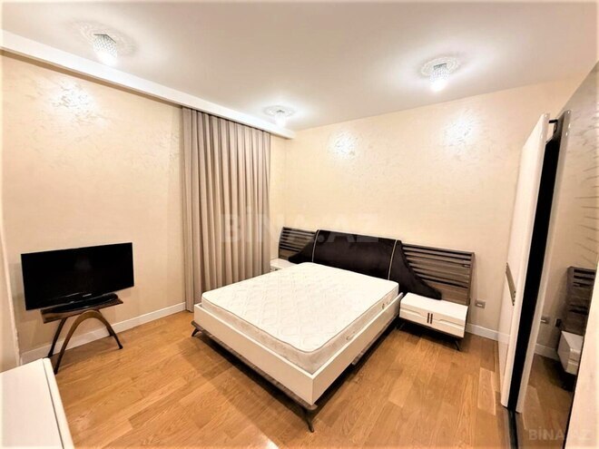 İcarəyə verilir 4 otaqlı yeni tikili 225 m², 28 May m., photo 6 from 29