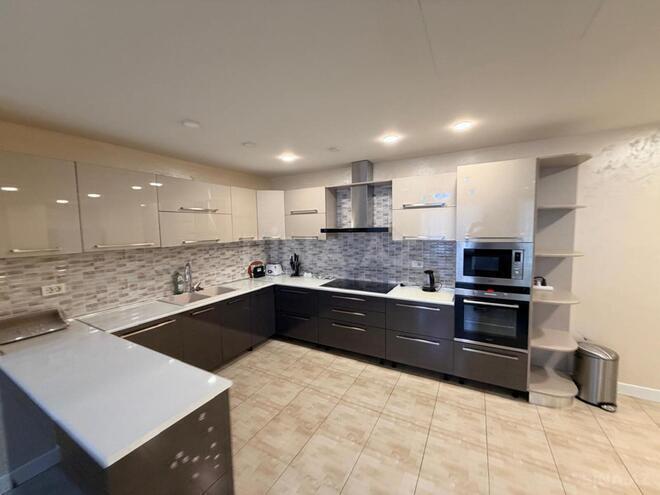İcarəyə verilir 4 otaqlı yeni tikili 225 m², 28 May m., photo 20 from 29