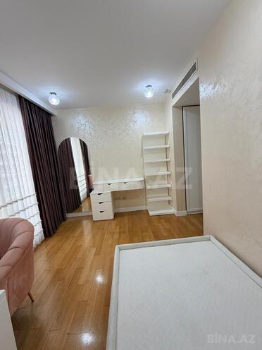 İcarəyə verilir 4 otaqlı yeni tikili 225 m², 28 May m., photo 13 from 29