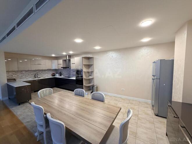 İcarəyə verilir 4 otaqlı yeni tikili 225 m², 28 May m., photo 21 from 29
