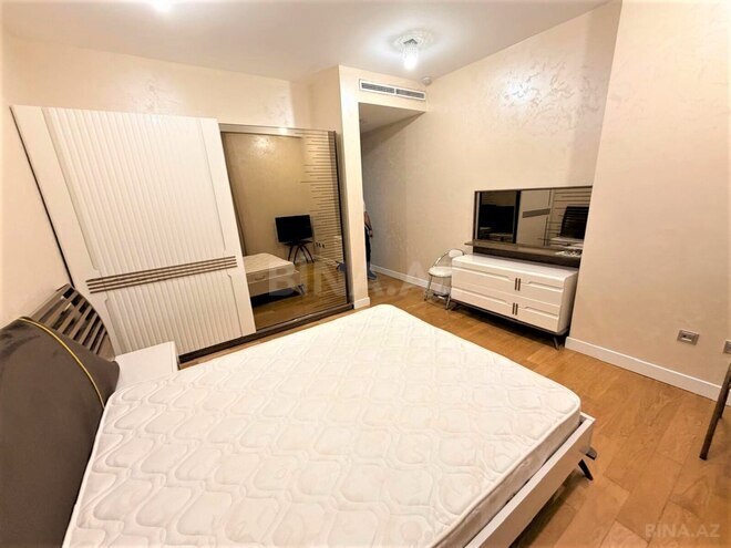 İcarəyə verilir 4 otaqlı yeni tikili 225 m², 28 May m., photo 7 from 29