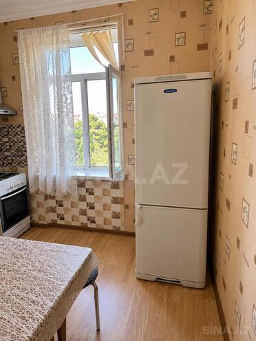 Satılır 1 otaqlı köhnə tikili 40 m², Qara Qarayev m., photo 6 from 13