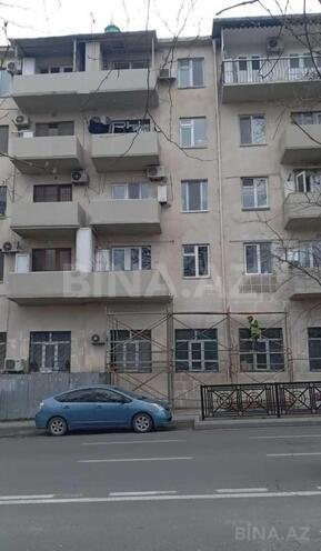 Satılır 3 otaqlı köhnə tikili 70 m², Nizami m., photo 1 from 9