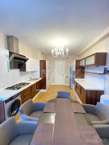 Сдаётся 3-комн. новостройка 150 м², м. Элмляр Академиясы, photo 5 from 30