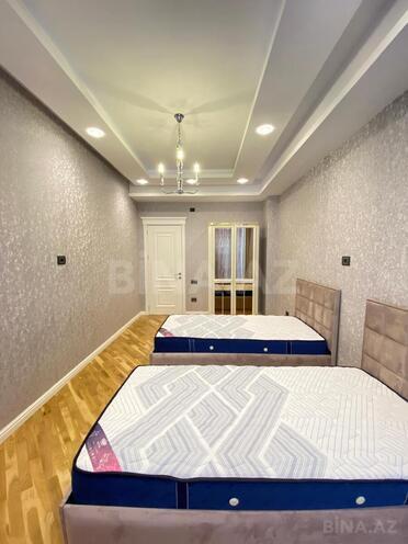 Сдаётся 3-комн. новостройка 150 м², м. Элмляр Академиясы, photo 19 from 30