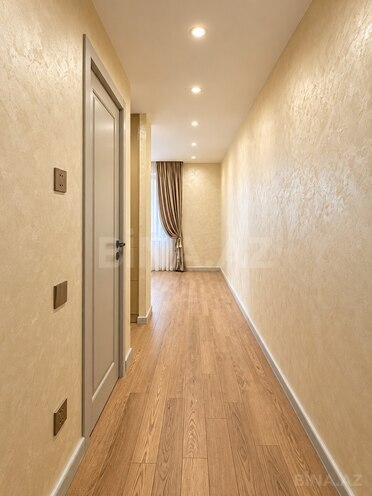 Satılır 2 otaqlı köhnə tikili 38 m², Qara Qarayev m., photo 3 from 12