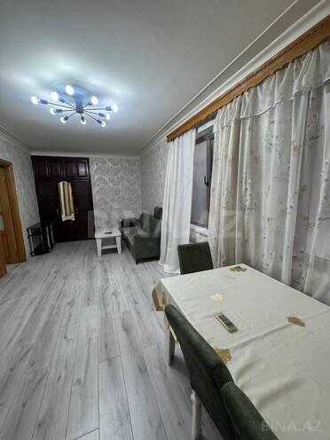Сдается 3-комн. вторичка 70 м², м. Ичеришехер, photo 3 from 29