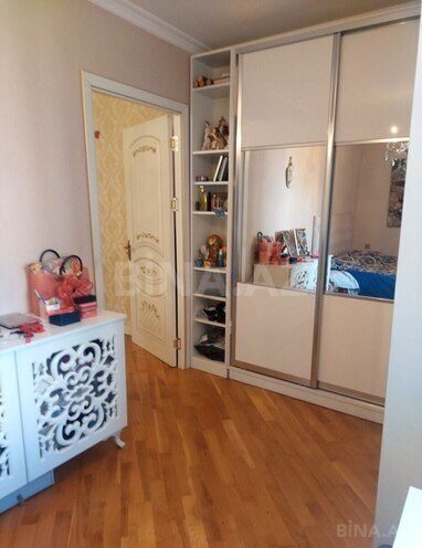 Продается 2-комн. вторичка 63 м², м. Низами, photo 5 from 12