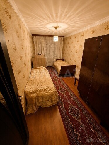 Продаётся 3-комн. вторичка 61 м², Абшеронcкий  р., photo 1 from 14