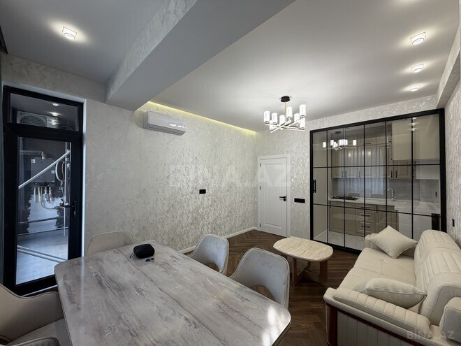 Продается 2-комн. новостройка 69 м², м. Кара Караев, photo 6 from 23