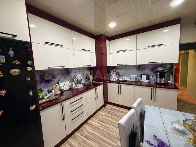 Продаётся 5-комн. вторичка 120 м², м. Халглар Достлугу, photo 14 from 18