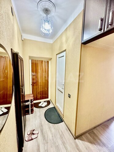 Продается 2-комн. вторичка 50 м², м. Кара Караев, photo 8 from 11