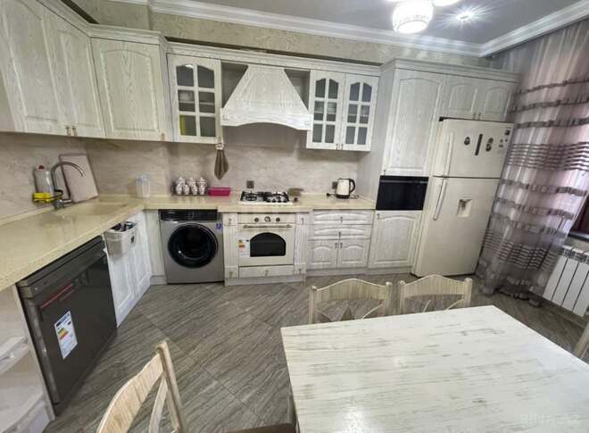 Сдается 3-комн. новостройка 95 м², м. Ахмедлы, photo 16 from 29