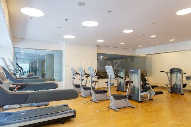 Сдаётся 4-комн. новостройка 200 м², Насиминский  р., photo 17 from 19