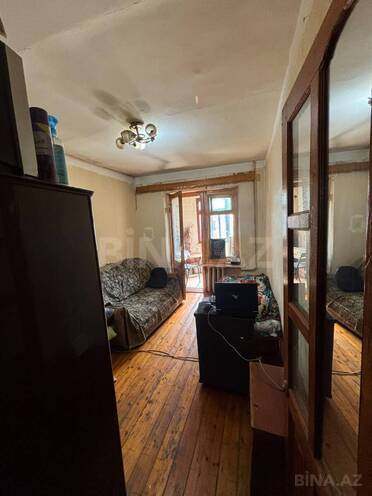 Продаётся 1-комн. вторичка 25 м², м. Элмляр Академиясы, photo 1 from 8