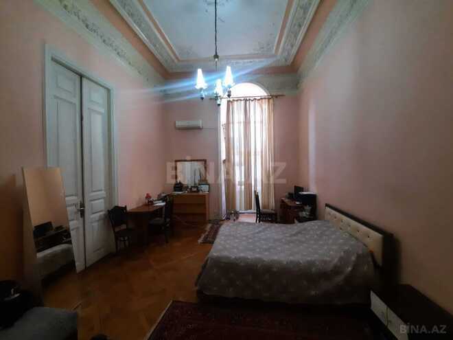 Satılır 4 otaqlı köhnə tikili 120 m², Sahil m., photo 10 from 19