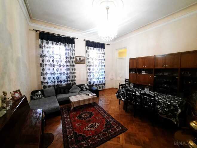Satılır 4 otaqlı köhnə tikili 120 m², Sahil m., photo 15 from 19