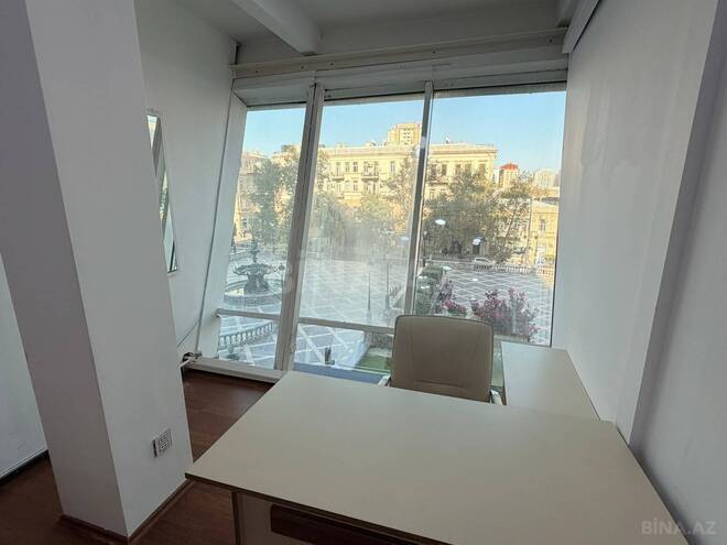 Сдаётся 1-комн. офис 18 м², м. Сахил, photo 4 from 6