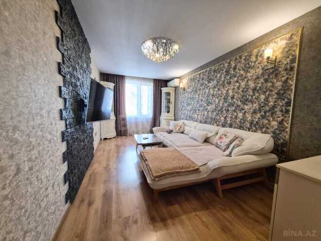 Продаётся 3-комн. вторичка 85 м², м. Ази Асланов, photo 3 from 24