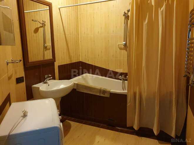 Продаётся 3-комн. новостройка 200 м², м. Низами, photo 16 from 17