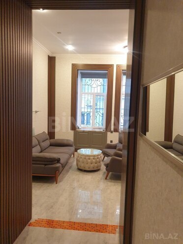 Сдаётся 2-комн. вторичка 50 м², м. Сахил, photo 1 from 30