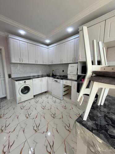 Продаётся 2-комн. вторичка 65 м², м. Ази Асланов, photo 6 from 11
