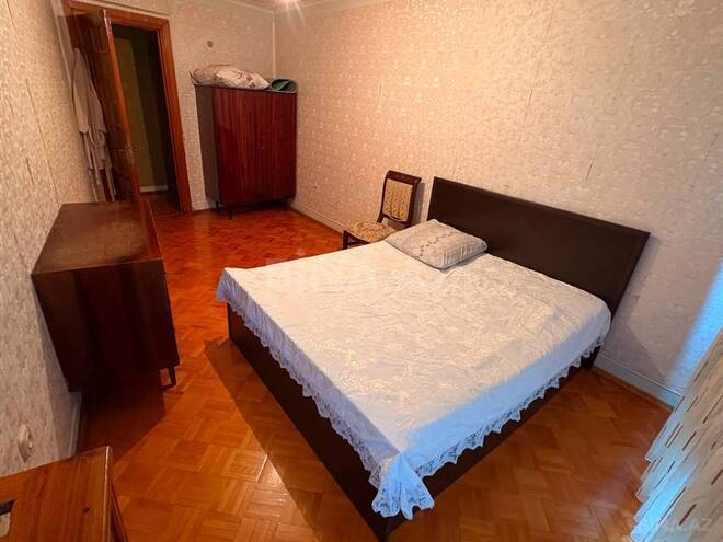 Satılır 4 otaqlı köhnə tikili 110 m², Həzi Aslanov m., photo 7 from 18