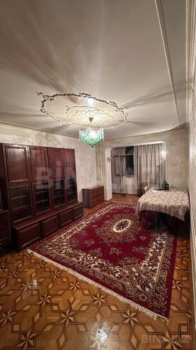 Satılır 4 otaqlı köhnə tikili 110 m², Həzi Aslanov m., photo 6 from 18