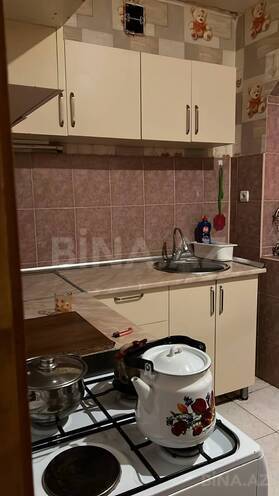 Satılır 1 otaqlı köhnə tikili 50 m², Azadlıq Prospekti m., photo 8 from 12