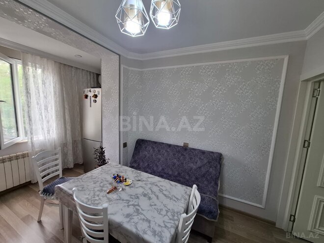 Продается 2-комн. вторичка 65 м², м. Ази Асланов, photo 15 from 17