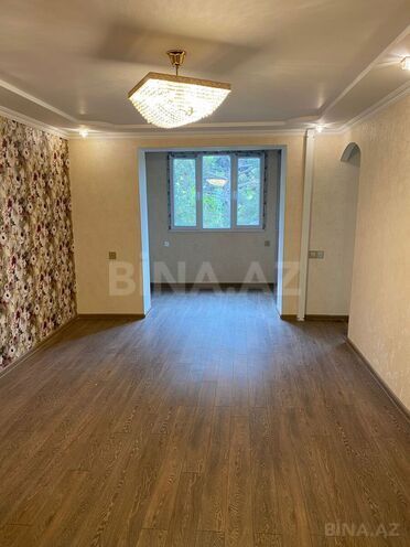 Satılır 3 otaqlı köhnə tikili 60 m², Neftçilər m., photo 1 from 11