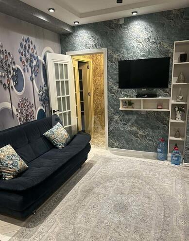 Продаётся 1-комн. новостройка 53 м², м. Халглар Достлугу, photo 1 from 9