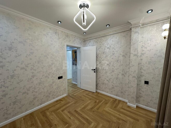 Продаётся 3-комн. вторичка 65 м², Хатаинский р., photo 10 from 19