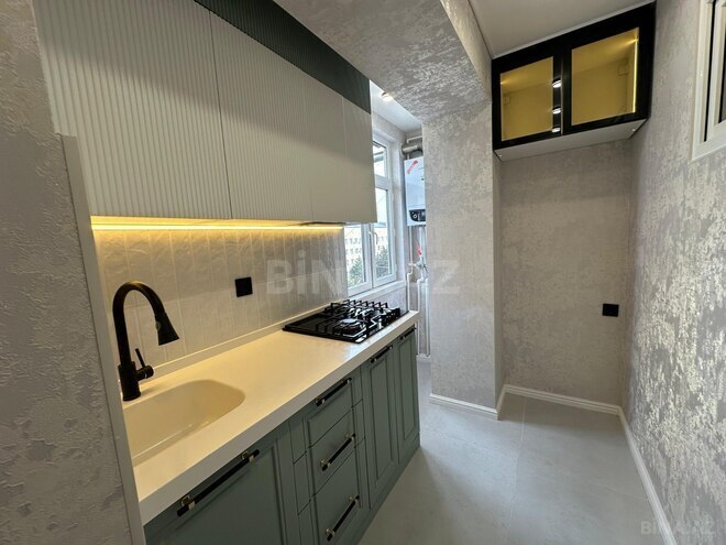 Продаётся 3-комн. вторичка 65 м², Хатаинский р., photo 14 from 19