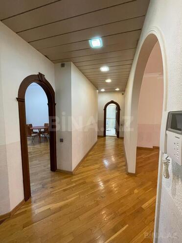 Сдаётся 3-комн. новостройка 137 м², м. 28 мая, photo 12 from 19