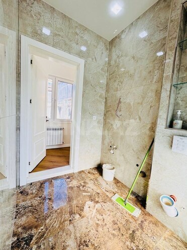 Satılır 3 otaqlı köhnə tikili 90 m², Sahil m., photo 20 from 22