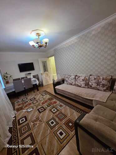 Продается 3-комн. вторичка 60 м², Абшеронcкий  р., photo 1 from 13