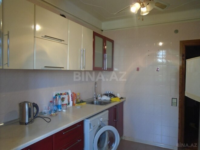 İcarəyə verilir 3 otaqlı köhnə tikili 70 m², Elmlər Akademiyası m., photo 4 from 31