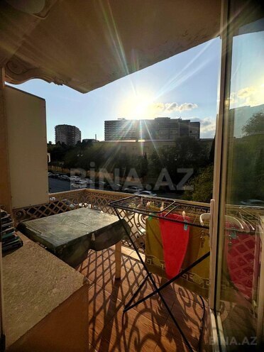 Satılır 3 otaqlı köhnə tikili 70.5 m², Elmlər Akademiyası m., photo 9 from 13