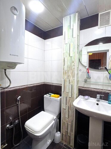 Satılır 3 otaqlı köhnə tikili 70.5 m², Elmlər Akademiyası m., photo 12 from 13