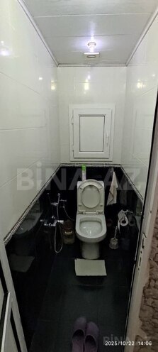 Satılır 4 otaqlı köhnə tikili 110 m², İnşaatçılar m., photo 13 from 15