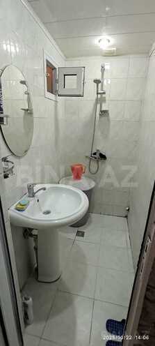 Satılır 4 otaqlı köhnə tikili 110 m², İnşaatçılar m., photo 14 from 15
