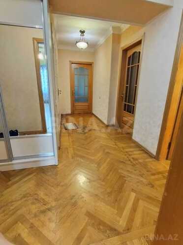Продается 3-комн. вторичка 95 м², м. Иншаатчылар, photo 6 from 14